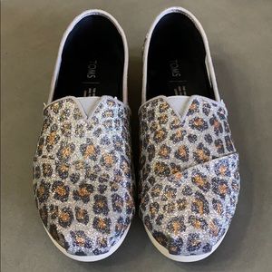 Toms Silver Glitter Cheetah Print Classics